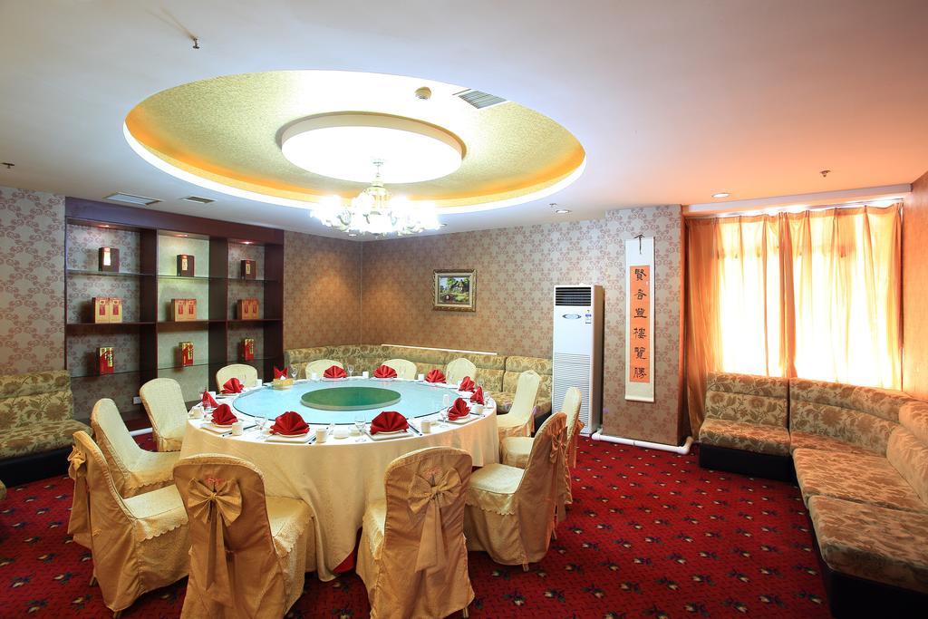 Dalian Haiyuwang Hotel Екстериор снимка